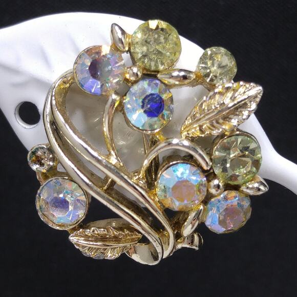 Vintage Lisner Aurora Borealis Rhinestone Earrings, Gold Tone Screw Back, 1950s - Picture 3 of 10